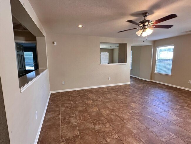 Building Photo - 29527 Legends Pine Ln