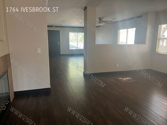 Building Photo - 1764 E Ivesbrook St