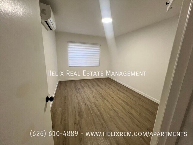 Foto del edificio - 59 N Oak Ave