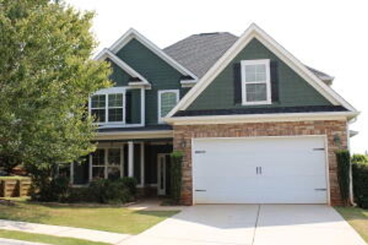 Foto principal - Available now in Chastain Place
