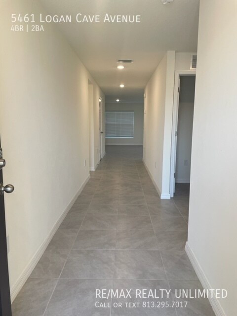Building Photo - 5461 Logan Cave Avenue Wimauma FL 33598