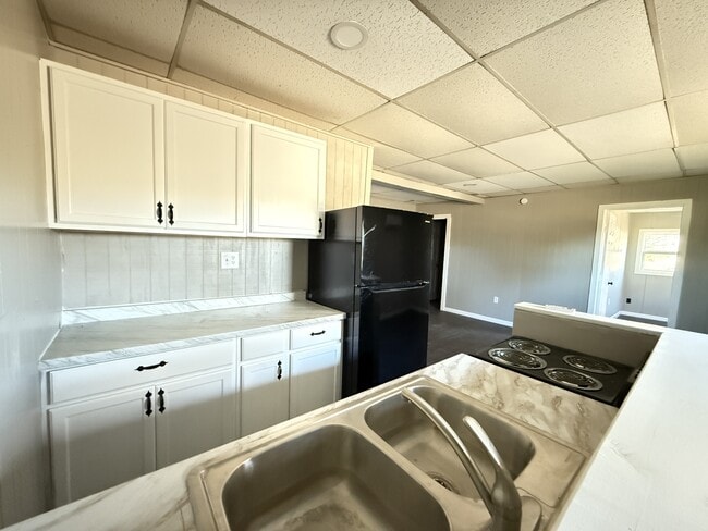 Building Photo - 235 PR-4350