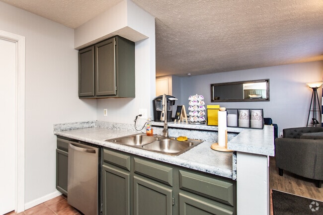 2HAB, 1BA - 950 ft² - Edgemont Village