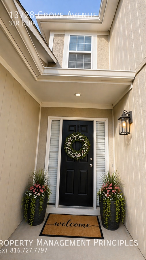 Building Photo - 13728 Grove Ave