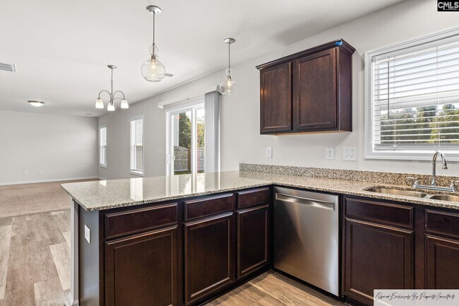 Foto del edificio - 762 Lansford Bay Dr