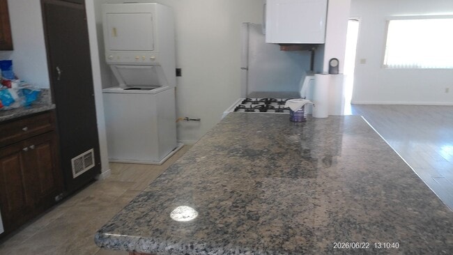 Building Photo - 4 bedroom house close to military bases
