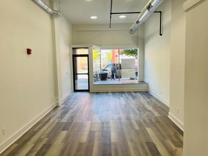 Building Photo - 809 Madison Ave