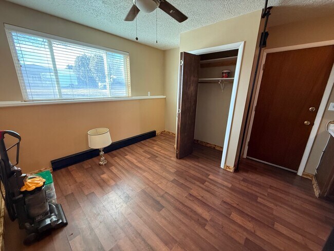 Foto del edificio - 310 N 9th Ave