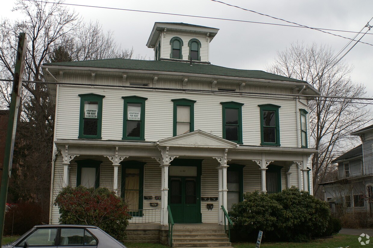 Primary Photo - 1140 Buffalo St