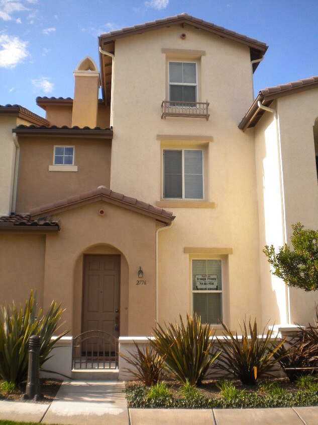2776 W Madison Cir, Anaheim, CA 92801 House Rental in Anaheim, CA