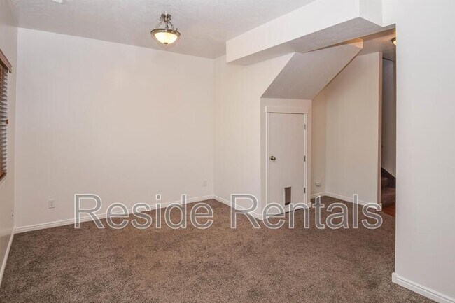 Foto del edificio - 537 W 1570 N