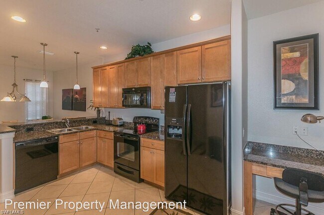 Building Photo - 2 br, 2.5 bath House - 9102 Chula Vista St...