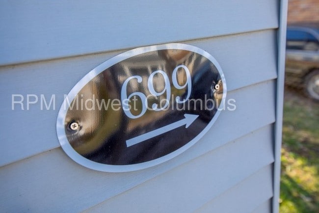 Foto del edificio - 2nd and 3rd Floor Apartment!