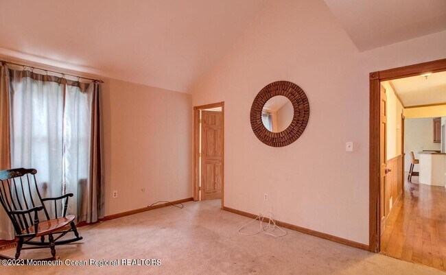 Foto del edificio - 10 Wilbur Dr