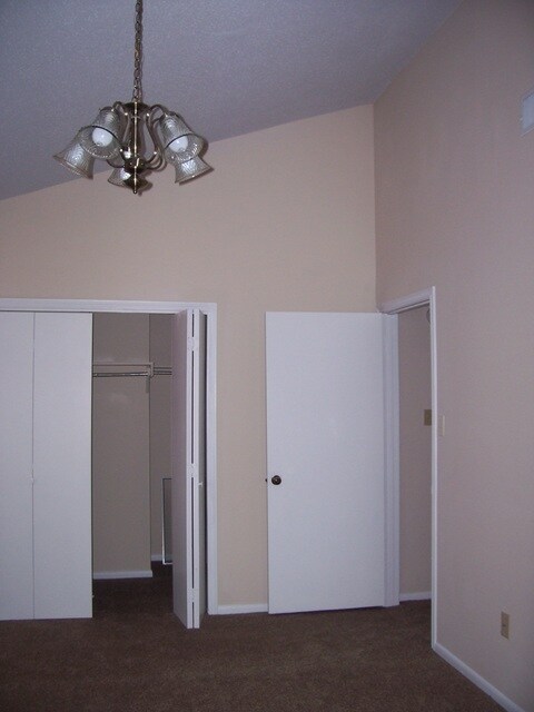 Habitación principal - 632 Vouray Dr