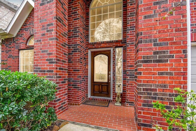 Building Photo - 1446 Sherwood Park Cir