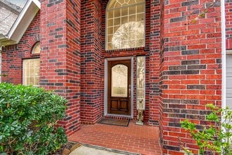 Building Photo - 1446 Sherwood Park Cir