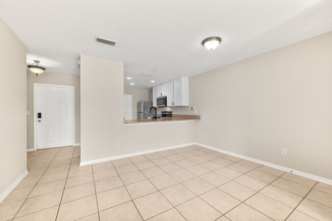 Foto del edificio - 467 Cabernet Pl