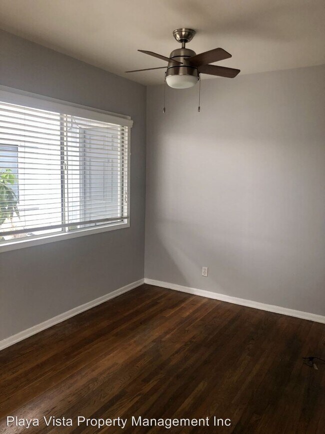 Foto del edificio - 13001-13007 Washington Blvd