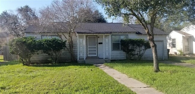 Building Photo - 4313 Harry St