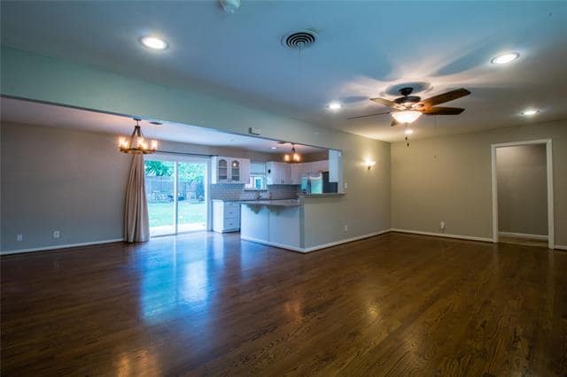 Foto del edificio - 3120 Covert Ave