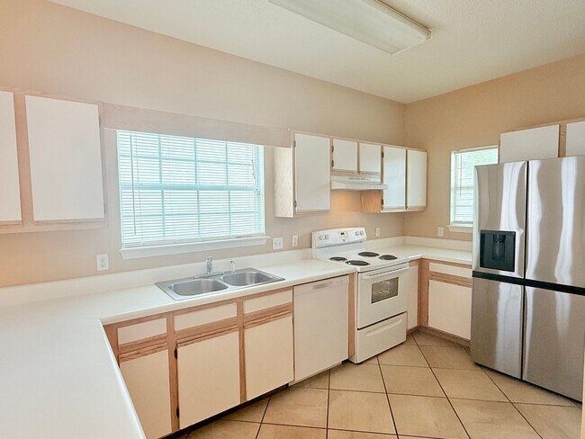 Foto del edificio - 3 Bed/3 Bath Cottage Style Home
