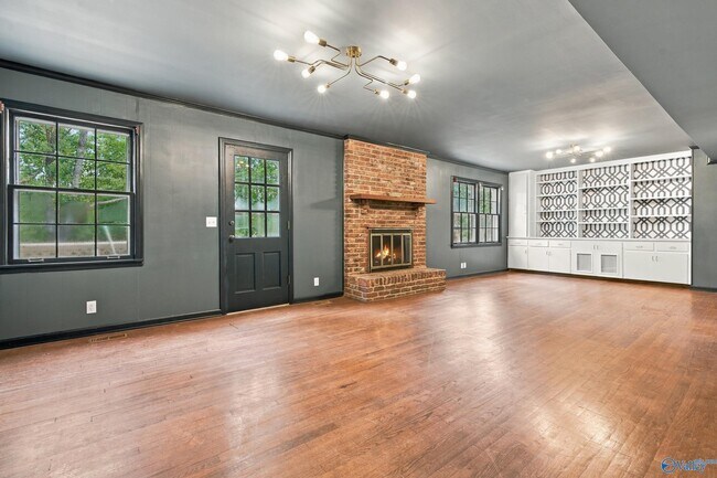 Foto del edificio - 2214 Briarcliff Rd SE