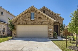 Building Photo - 1324 Salt Lick Dr
