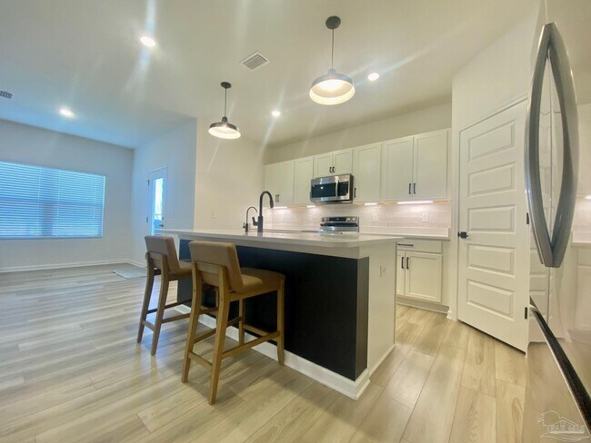 Foto del edificio - 9668 Sagewood Dr