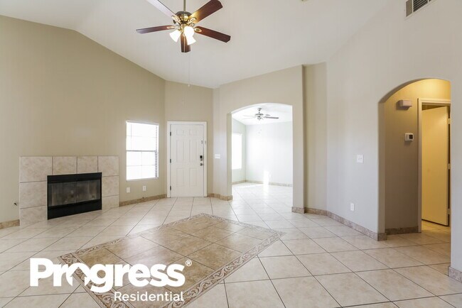 Foto del edificio - 1207 Cobble Lake Ave