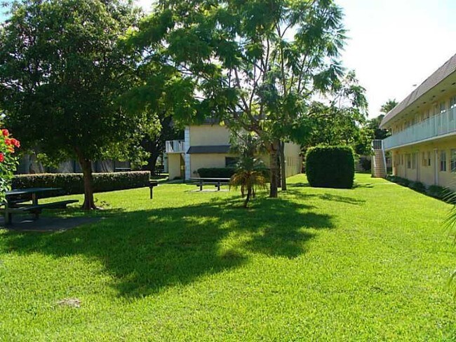 Foto del edificio - 5186 NE 6th Ave