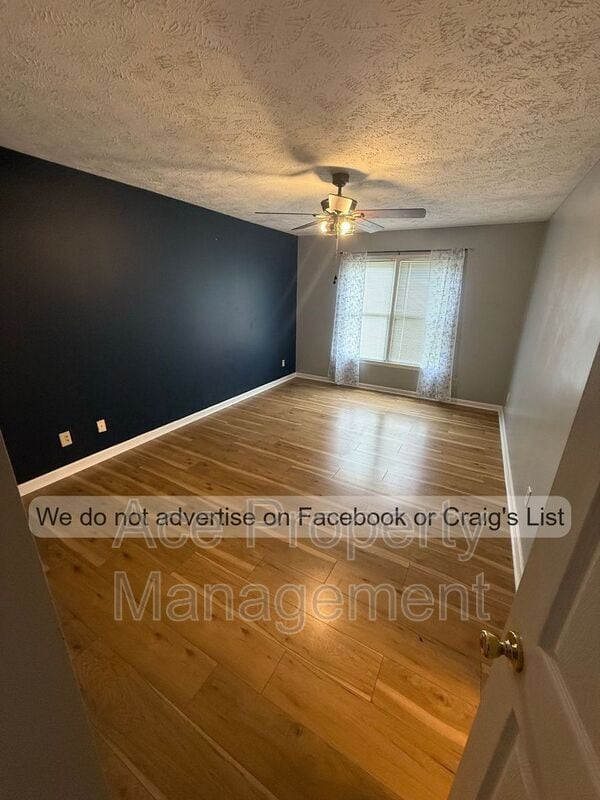 Building Photo - 212 Fair Oaks Dr