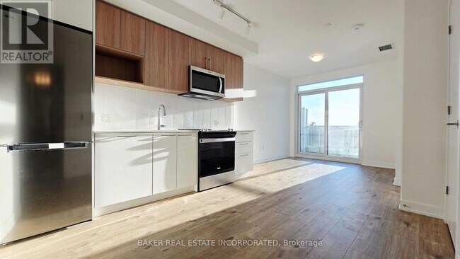 Building Photo - 500 Plains Rd E