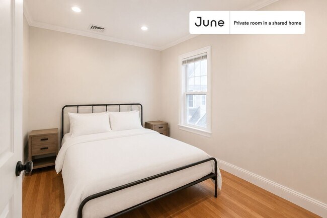 Building Photo - Room in Shared 4 bed/1.5 bath home in Somerville