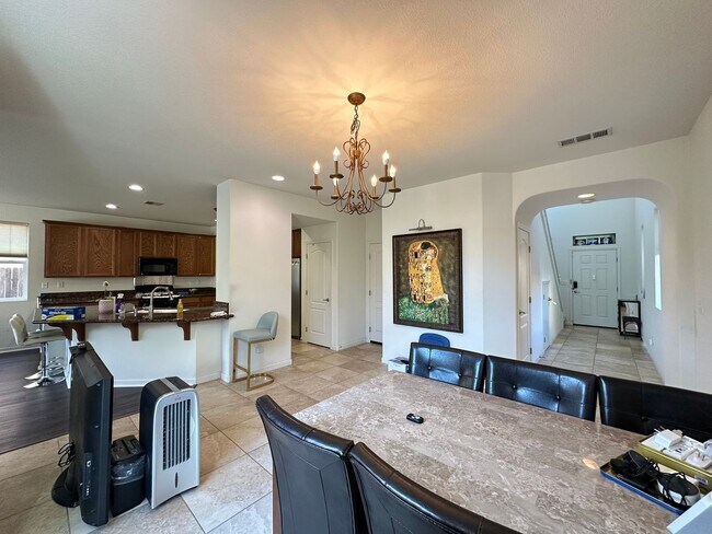 Foto del edificio - 3 Bedroom Rosemont Home