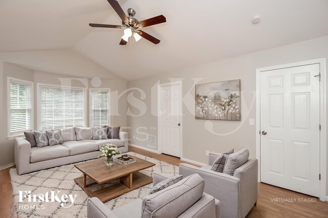 Foto del edificio - 3751 Mashie Ct
