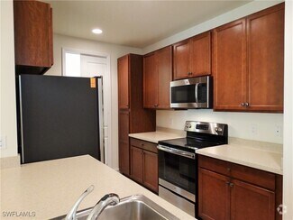 Building Photo - 7935 Bristol Cir