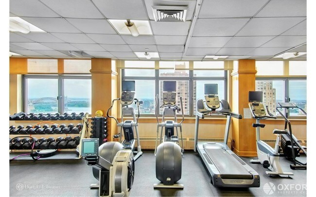 Foto del edificio - 340 East 93rd Street