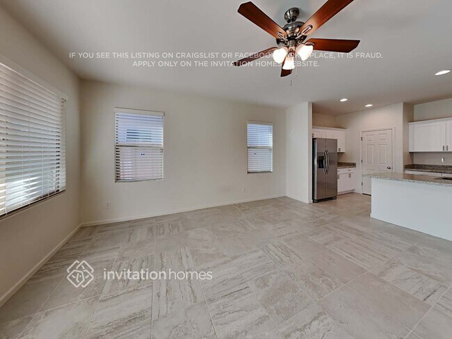 Building Photo - 26126 N 121st Ave