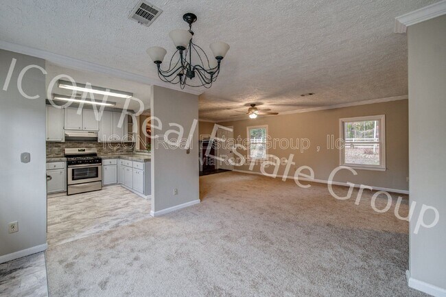 Foto del edificio - 53 Black Rd NE