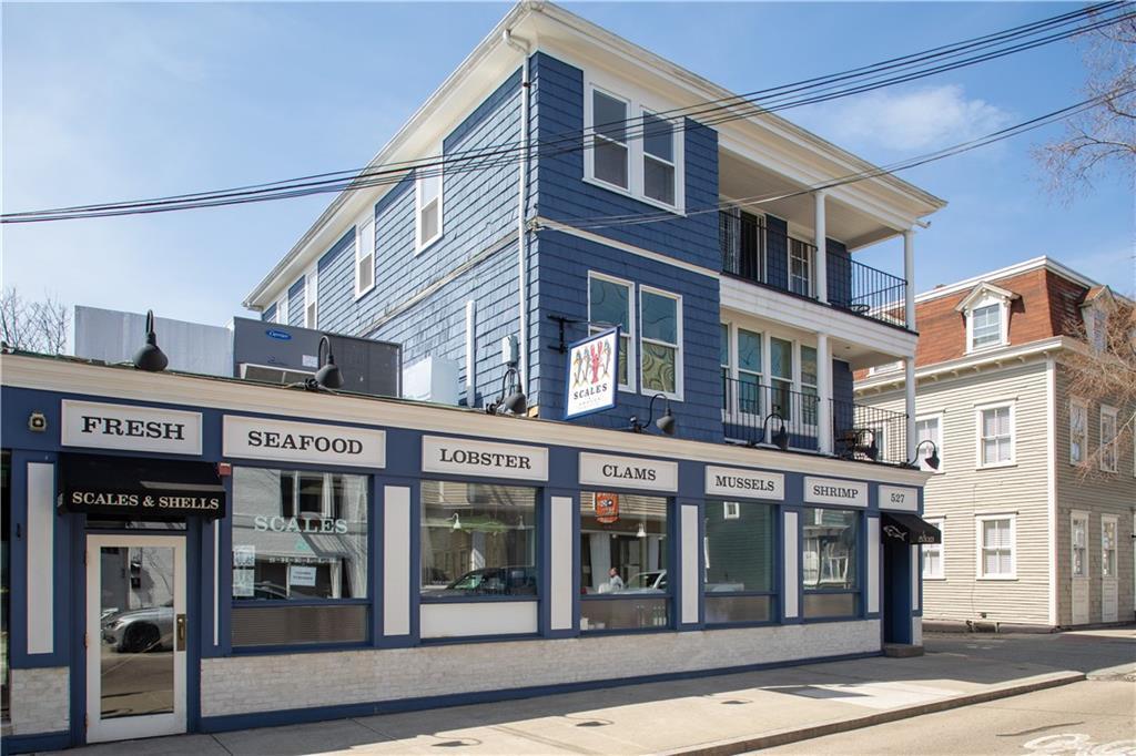 Primary Photo - 527 Thames St