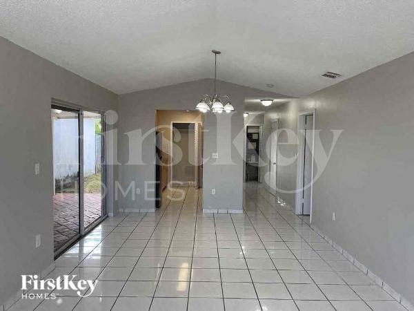 Foto del edificio - 13910 SW 160th Terrace