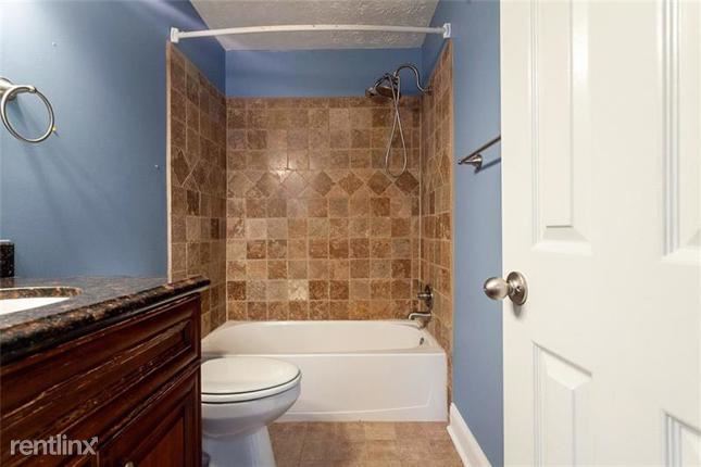 Building Photo - 2 br, 2 bath House - 6194 Summit Trail