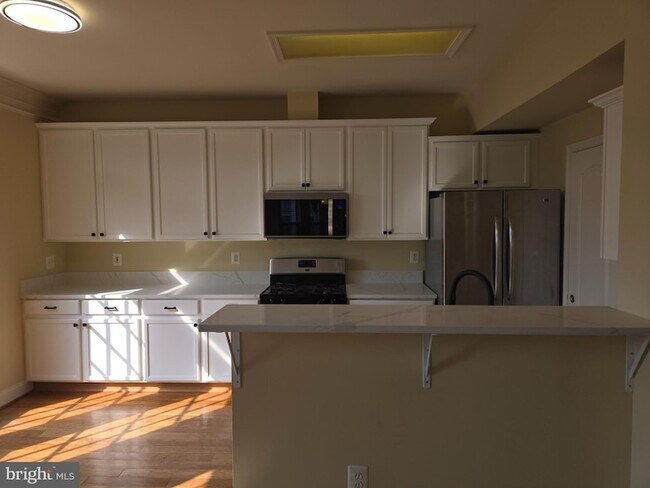 Foto del edificio - 23624 Overlook Park Dr