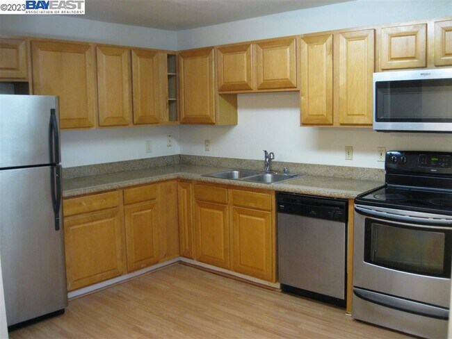 Foto del edificio - 16006 E 14th St