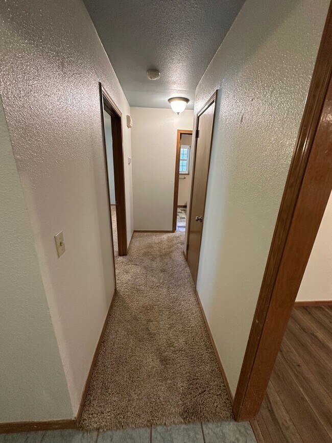 Foto del edificio - 7503 Elmhurst Dr