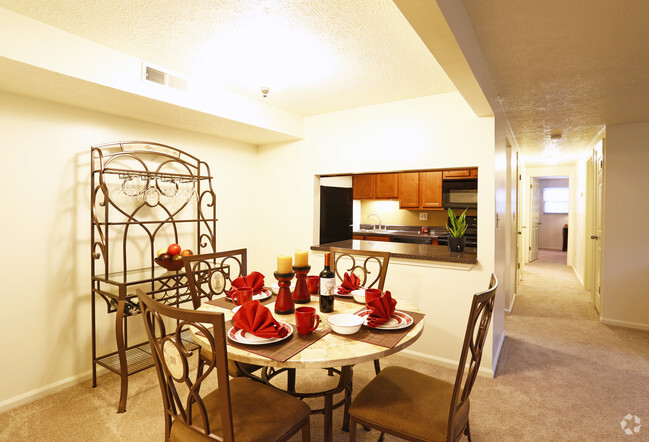 Foto del diseño de interior - Royal Manor Apartments