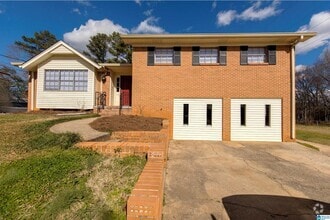 Building Photo - 640 Parsons Dr