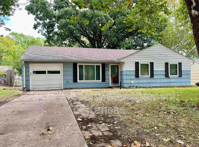 Foto del edificio - 2524 SW Moundview Dr
