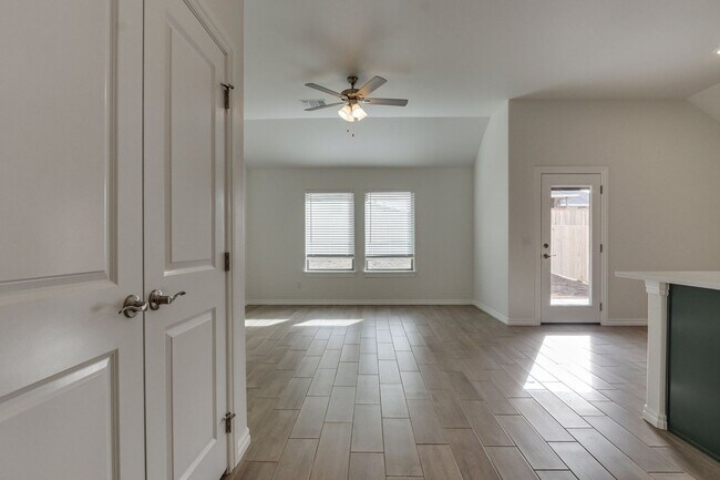 Building Photo - New construction in Britton Farms